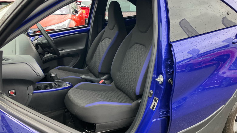 Toyota Aygo X 1.0 VVT-i Edge 5dr Auto Petrol Hatchback